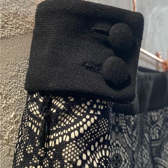 The Limited Pencil skirt Size 14 - Picture 2 of 8